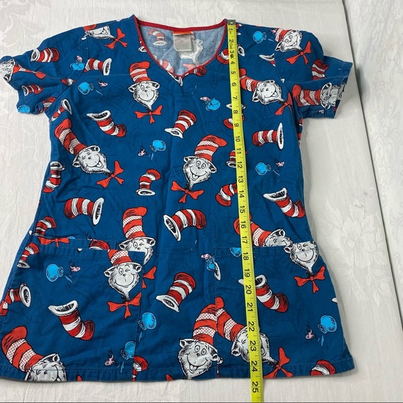 Dr. Seuss CAT IN THE HAT medical cotton scrub top size XS - Picture 13 of 15